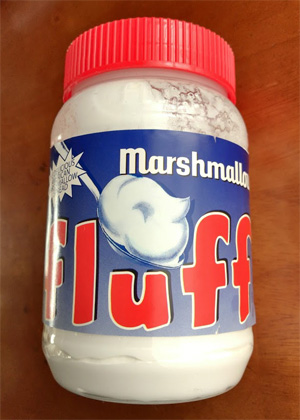 やっと買えた 塗るマシュマロ Fluff フラフ 予想はしていたけどやっぱり甘い お専務通信